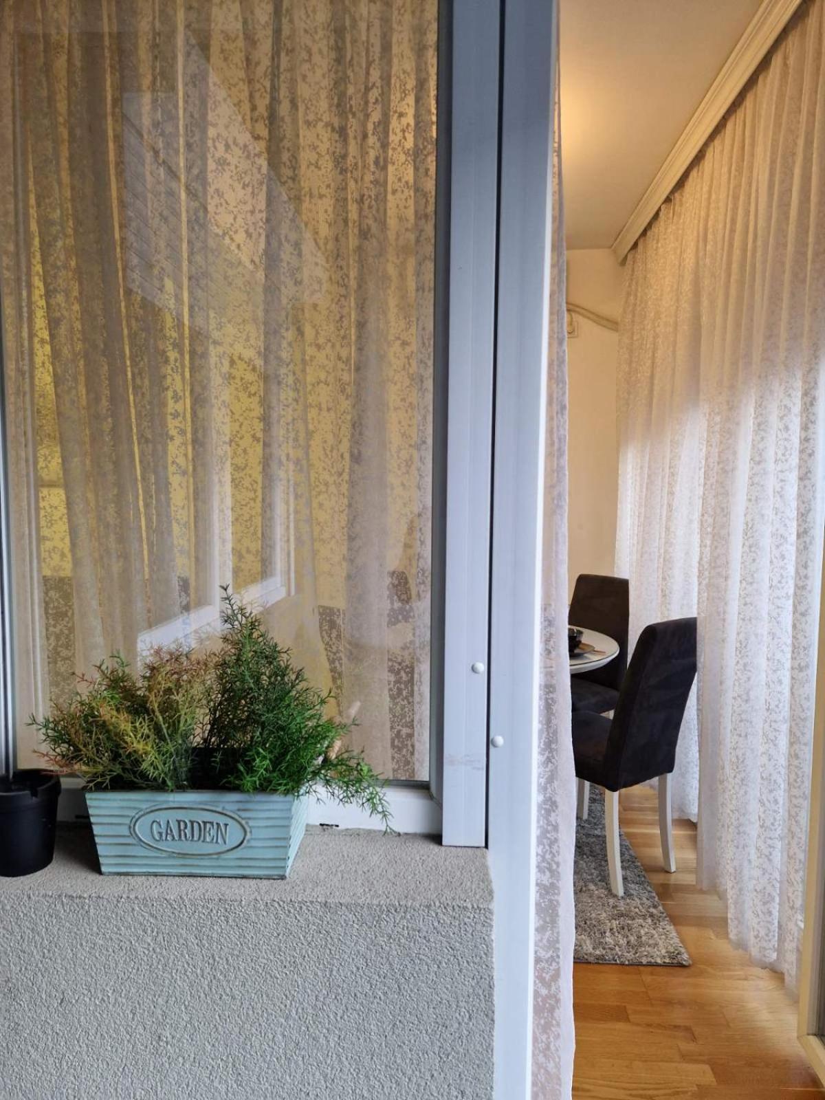 Kamche Lux Apartment Skopje Luaran gambar